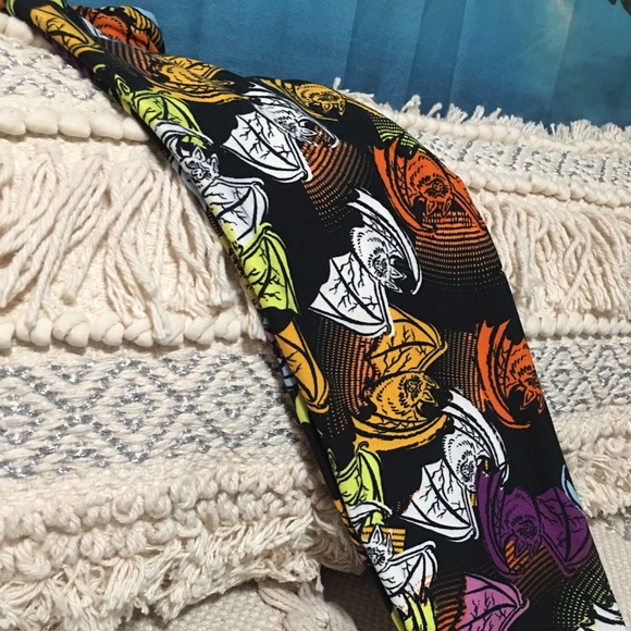 LuLaRoe Other - 💥Price Firm💥Lularoe Kids L/XL Bat Leggings LuLaRoe Other - 💥Price Firm💥Lularoe Kids L/XL Bat Leggings